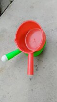 Large plastic water scoop does not break the bath scoop Bath water scoop Water scoop 19 water scoop Plastic water scoop