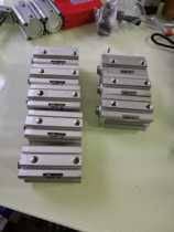 Dismantling machine CDQ2KB32-40D SMC slim cylinder physical picture two kinds of standard bags for good use