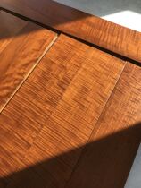 Myanmar teak wood flooring water corrugated tiger markings floor fluorescent material floor Myanmar teak black thread floor