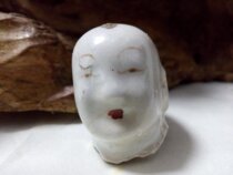 Qing Dynasty red and green color boy head ancient porcelain Old porcelain Antique antique collection Genuine old objects