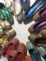 Pakistani handmade pure tare diamond-set shoes