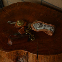 Leather Workshop Original Plant Tanning Leather Cow Leather Inlays Python Leather Goods Cloth Chain Connection Buckle Key Buckle Leather Buckle
