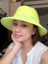 Bend mommy Taiwan after buying sunscreen hair cap