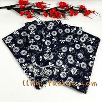 Kindergarten wall decoration Printed blue and white cotton linen tea background Blue and white porcelain fabric handmade diy decoration