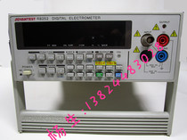 ADCMT R8252 Standard Voltage Generator R8252 Standard Voltage Generator Instrument