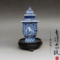 Antique Jingdezhen green pattern tower-shaped storage tank with lid vase home decoration craft ornaments collection gifts