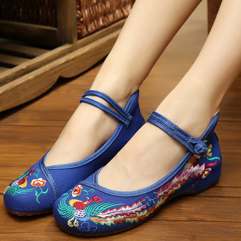 Large Size Cloth Shoes Woman 41-43 Special Number of Ancient Wind Shoes Children Embroidered Shoes National Wind Shoes Children Retro