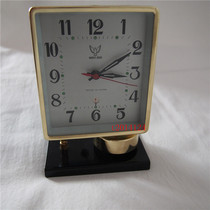 White Pigeon brand old-fashioned winding horseshoe watch classic nostalgic collection mechanical alarm clock