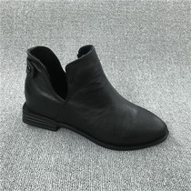 Broken code processing factory womens shoes 2018 autumn and winter models genuine leather pointed toe leather inner heightened Chelsea British womens short boots