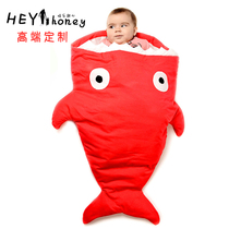 Shark sleeping bag Baby sleeping bag Anti-kick baby sleeping bag Cotton hug towel cart is autumn and winter newborn newborn