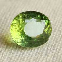 4 44 carat large natural cuisto green beachfront crystal clear through fire color Good and bright jewellery Naked Stones