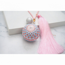 Two pieces of junior sixteen-heavy chrysanthemum powder hand ball DIY material bag and wind pendant car hanging