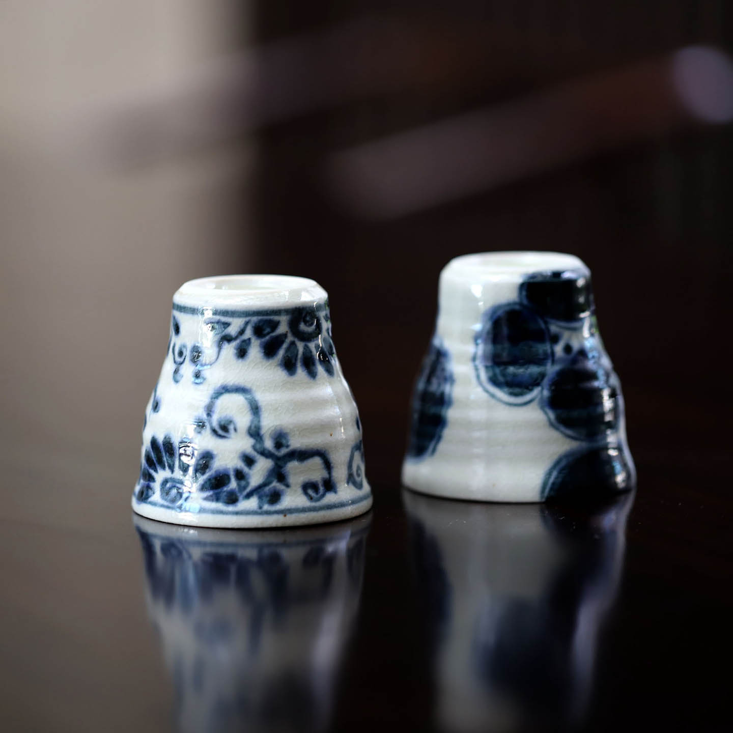 青花釉下彩:来自日本的诗意清酒壶