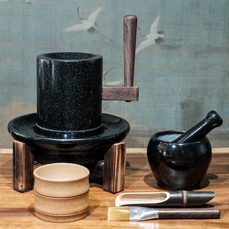 Song Yan |   Song-Style Tea Grinding Stone Made of Black Gold Stone, Specifically for Matcha Powder, Stone Grinder for Finely Grinding Tea Leaves.