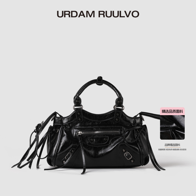 U&R Heavy Industry Rivet Hot Girl Motorcycle Bag 2026 New Model Niche Commuter Shoulder Crossbody Bag High-End Handbag U&R Heavy Industry Rivet Hot Girl Motorcycle Bag 2026 New Model Niche Commuter Shoulder Crossbody Bag High-End Handbag
