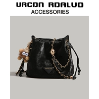 Та же самая подарочная коробка с черным торговом центром и доставкой