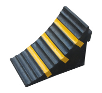 Portable wheel slope pad triangular wood rubber stopper stopper stopper stopper stopper tire manufacturer direct