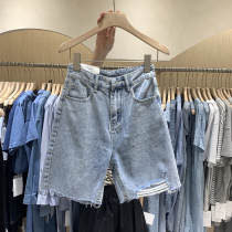 New Fashion Korean version of the new female light blue washing water straight cylinder South Korea East gate loose Hole Cowboy 50% shorts