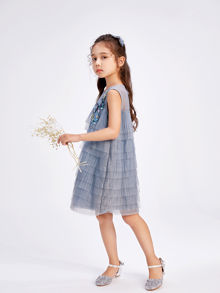 trẻ em mùa hè Girldress Hàn Quốc phiên bản của khí quyển nước ngoài tại ròng sợi con công chúa váy mùa hè váy cô gái váy trẻ em lớn của.