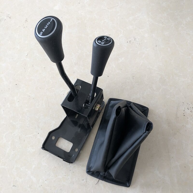 Caravan enclosed car three-wheeled locomotive integrated hanger manually changing gear shifting gear for operating lever