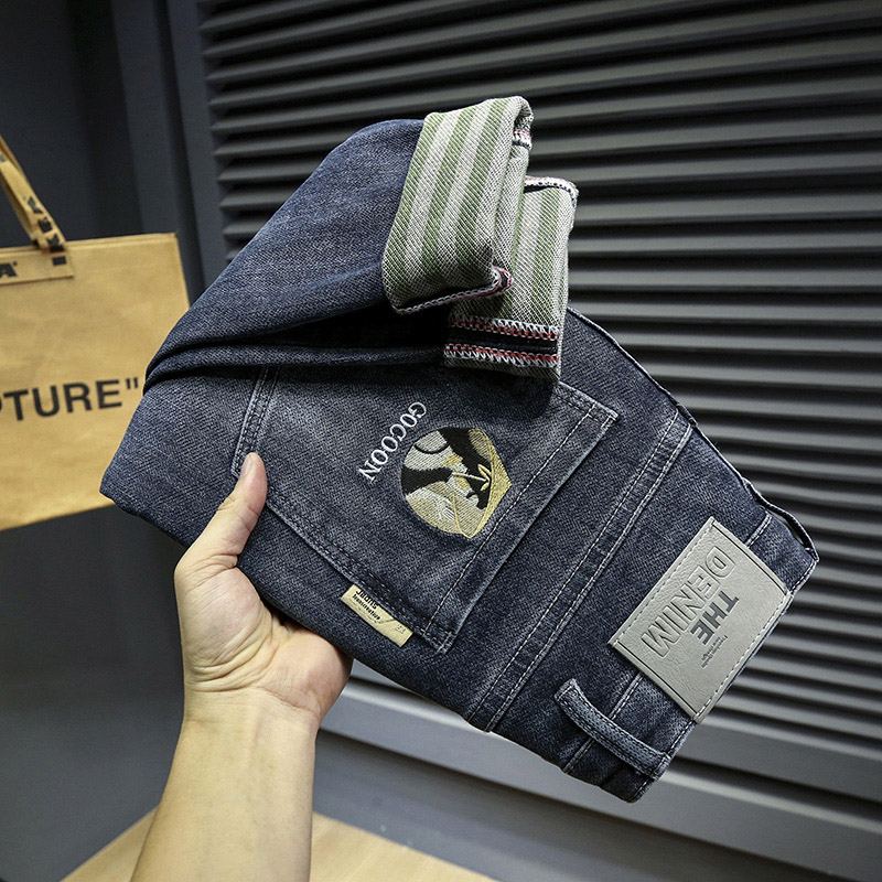 Autumn and winter thick section 2021 men's jeans slim small feet Korean version of the elastic trend new trendy brand spring and autumn pants