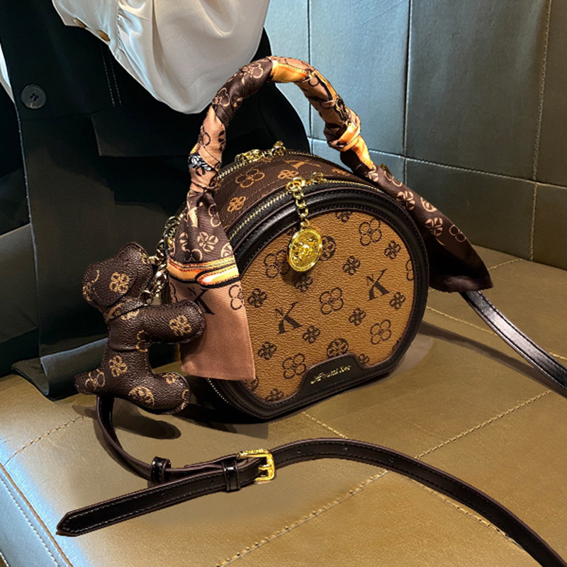 Brand Name Women's Bag 2026 New Niche Fashion Trendy Exquisite Texture Small Round Bag Handbag Shoulder Crossbody Bag