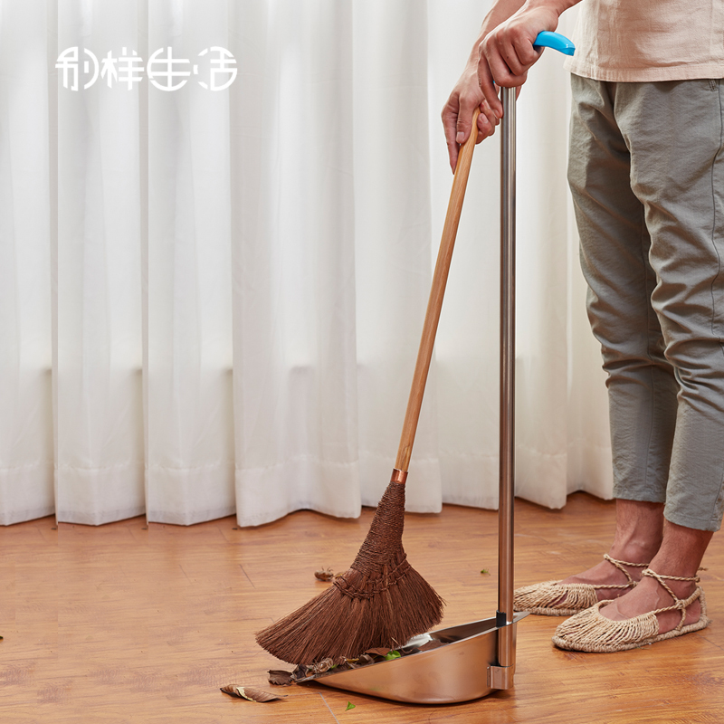 Hand-Woven Palm Broom with Bristles, Household Broom and Dustpan Set, Palm Fiber Broom
