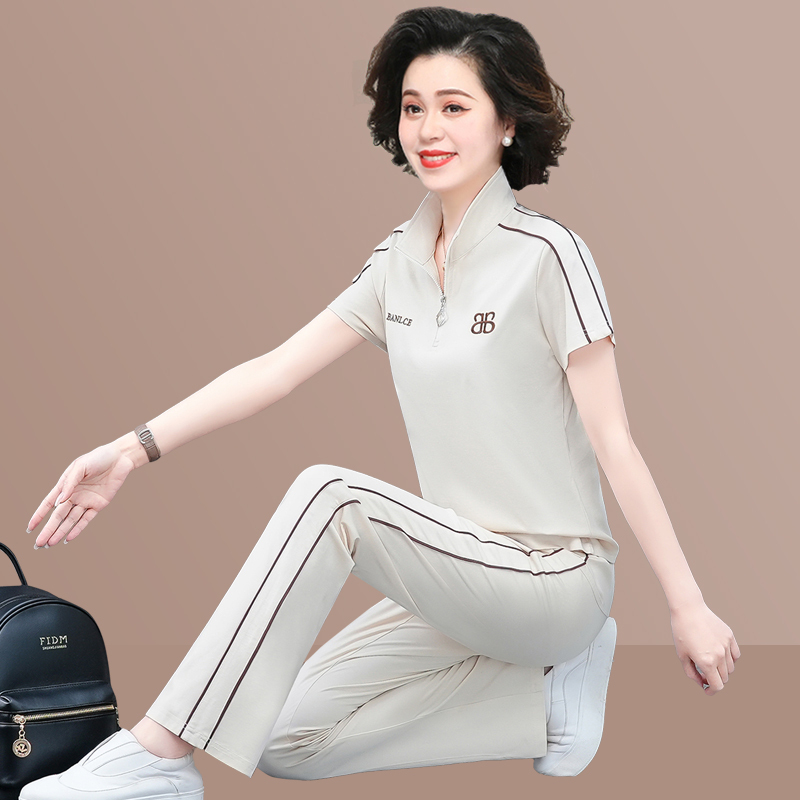 Summer Casual Sports Suits for Middle-Aged and Elderly Women, Stylish Tops for Middle-Aged Moms, Ice Silk Short-Sleeved T-Shirts, Two-Piece Set