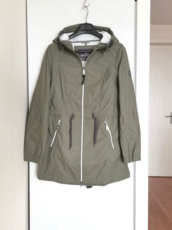 German-Style Windproof and Waterproof Stylish Jacket, Women's European-Style Spring and Autumn Hooded Jacket A422, Two-Piece Package Fast Delivery