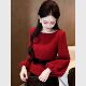 Temperament socialite ເສື້ອຢືດສີແດງຂະຫນາດນ້ອຍທີ່ມີກິ່ນຫອມສໍາລັບແມ່ຍິງ 2025 ປີສັດລະດູຫນາວທີ່ເປັນເອກະລັກແລະງາມ lantern sleeve pinch waist top