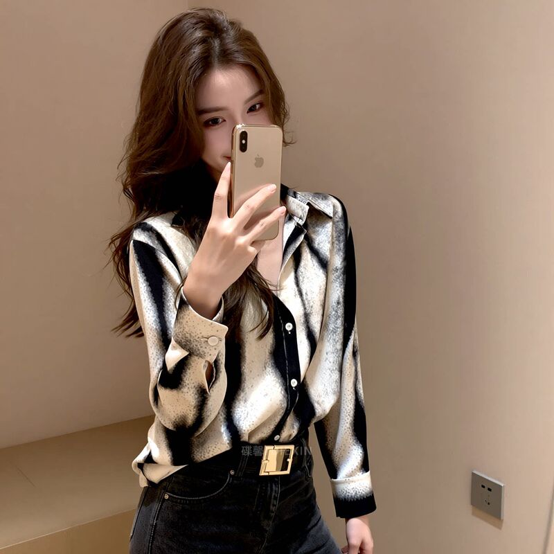 2026 Spring New Korean Style French Tie-Dye Shirt for Women, Long Sleeve, Loose Fit, Versatile, Lazy Ink Painting Style, Elegant Top