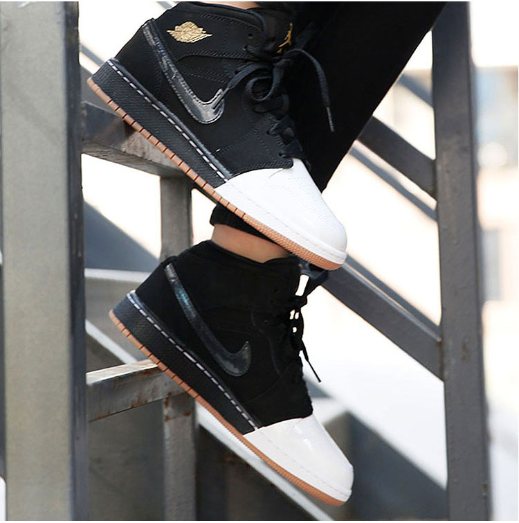 Air Jordan 1 Mid GS nữ gấu trúc đen trắng âm dương khâu đôi giày bóng rổ AJ1 555112-021 giày bóng rổ nam