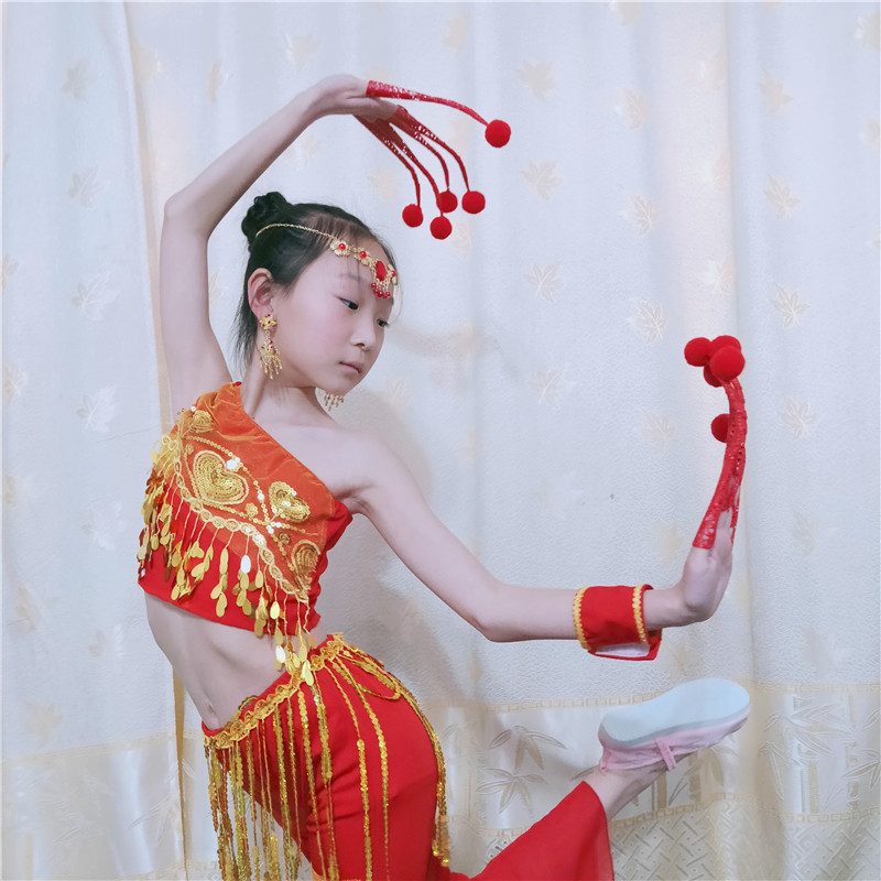 Ring, Couple Dance Performance, Ancient Costume, Qing Dynasty Nail Set, Fake Long Armor Set, Palace Cosplay Style, Photography Nails Ring, Couple Dance Performance, Ancient Costume, Qing Dynasty Nail Set, Fake Long Armor Set, Palace Cosplay Style, Photography Nails