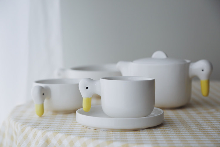 Lovely to the lovely you Japan cheer duck series Duck Ceramic coffee cup saucer Teapot Ceramic bowl