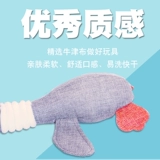 Говоря с большими гусенными игрушками, кричащими куриные домашние животные плюшевые золотые волосы щенки продукты для собак измельчающих зубов игрушек