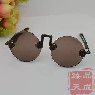 Republic of China old Shanghai retro natural crystal glasses Old man seductive flat crystal glasses frame retro film and television props