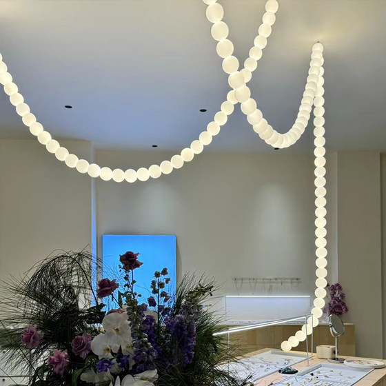 French-Style Duplex Staircase Chandelier, Cream-Style Dining Room Lamp, Designer Retro Pearl Necklace, Living Room Background Wall Lighting Fixtures