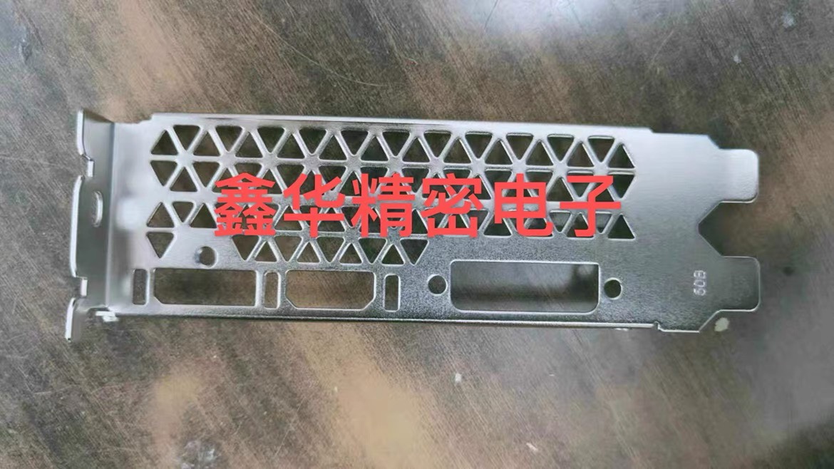 New gear bar Little Shadow Barrack RX 550-4G D5 graphics card Bezel Gear Sheet Hung Bar graphics card accessories 50b