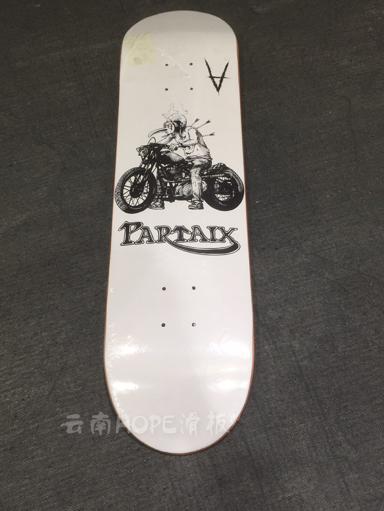Skateboard ANTIZ - Ref 2595892 Image 4