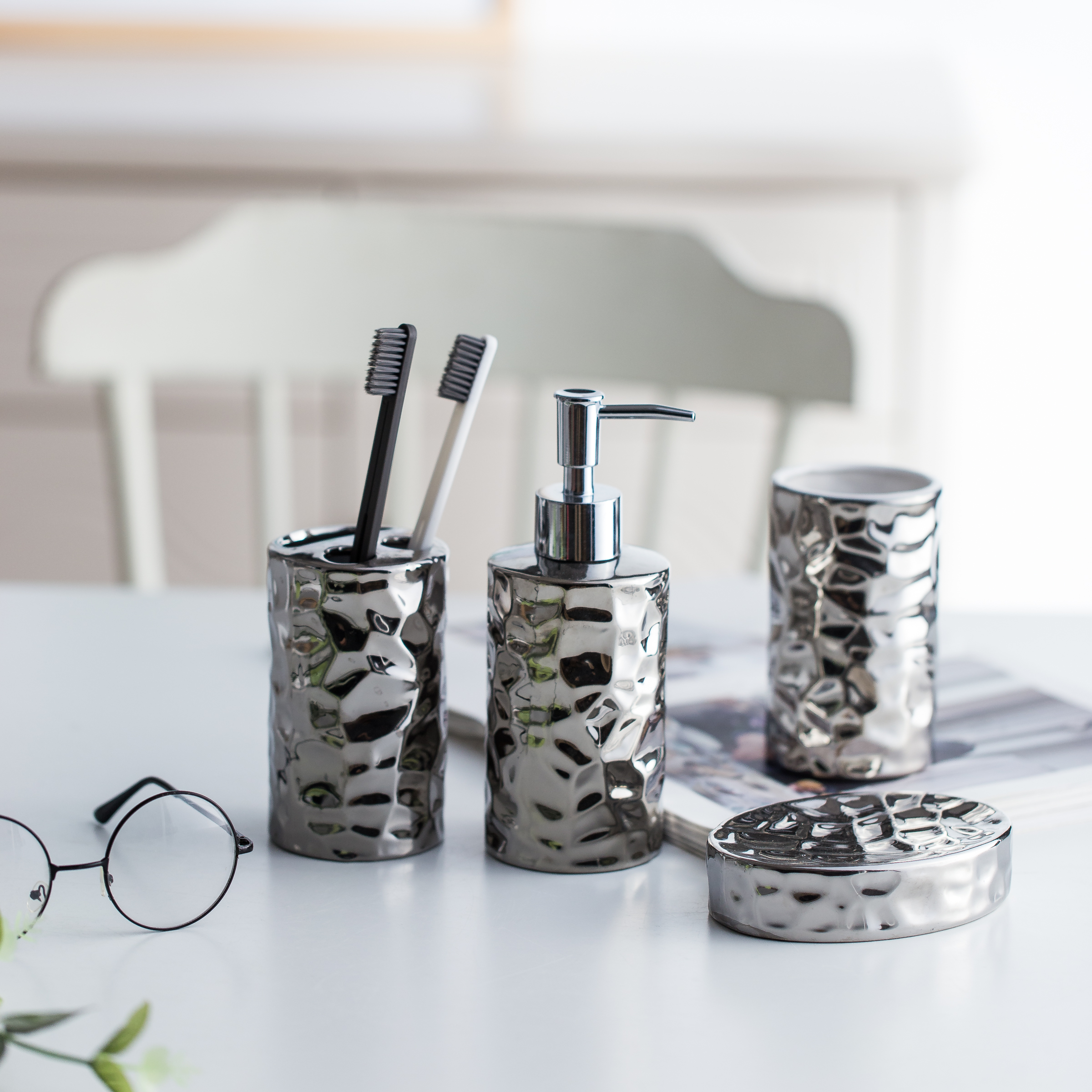 Eurostyle Ceramic Bathroom Suit Silver-coated Wash Suit Bath accessories Toiletries Wash Cup toothbrushing Cup Bathroom Cover