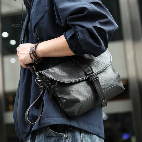 Маленькая сумка клатч, сумка на одно плечо, ремешок для сумки, мобильный телефон для отдыха, оригинальная небольшая сумка, изысканный стиль, простой и элегантный дизайн, из натуральной кожи