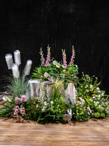 High-End Artificial Green Plant Flower Arrangement Box, Landscaping, Fake Floral Art, Indoor Bionic Plant Floor Flower Arrangement, Light Luxury Decorative Piece