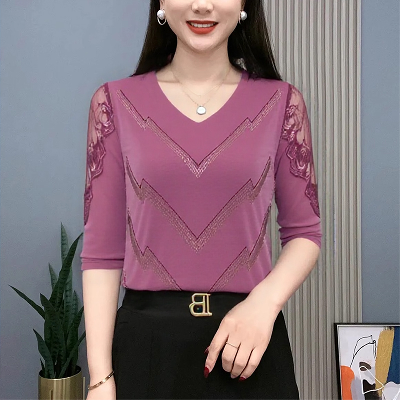 F Fashion Slim Fit Rhinestone 100kg Versatile Blouse for Women Spring and Autumn Mid-Sleeve V-Neck Slimming Lace Plus Size Tummy-Covering Top
