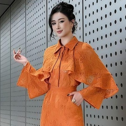 Designed with Lace Ruffles and Stylish Patchwork, This Fashionable Top for Women Is a New 2026 Long-Sleeved Model for Spring and Summer