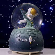 Astronaut Astronaut Drifting Snow Crystal Ball Music Box Eight-tone Box Boy Boy Boy Birthday Gift Boy Swing