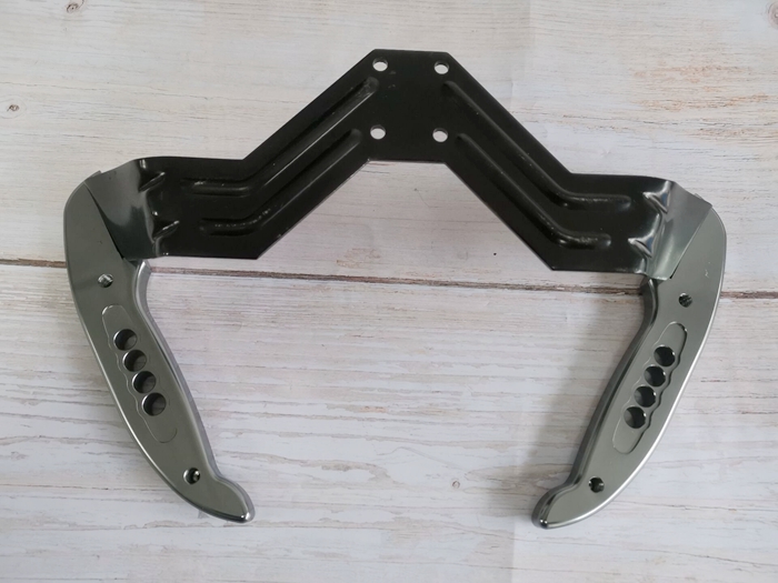 Suitable for locomotive BJ125-3 tailframe small tyrants retrofit rear shelf tail frame Horn Armrest cargo holder