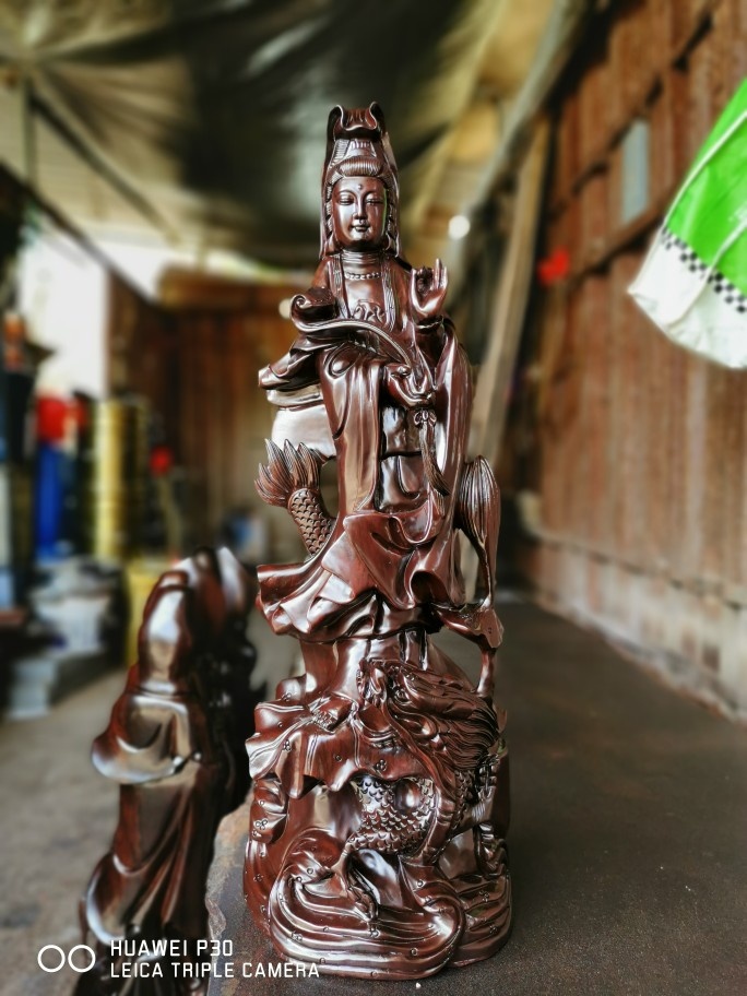 Wood Sculpture Standing Dragon Ruyi Statue of Guanyin statue Buddha Statue of the Buddha Town Residence Buddha's Residence Buddha is dedicated to Ping An Pendulum Red Wood Handicraft