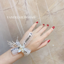 Bright as nighthigh-end beautiful crystal pearl lace wedding ceremony Bride bridesmaid sister annual meeting wrist flower