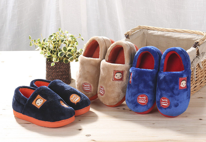 Pantoufles enfants en suède pour hiver - semelle tendon - Ref 1024276 Image 24