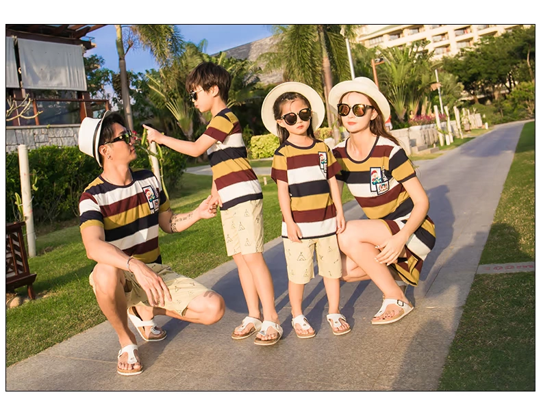Quần áo của cha mẹ-con kỳ nghỉ hè bên bờ biển một gia đình ba mẹ váy đi biển mùa hè mẹ và con gái váy sọc mẹ và con - Trang phục dành cho cha mẹ và con